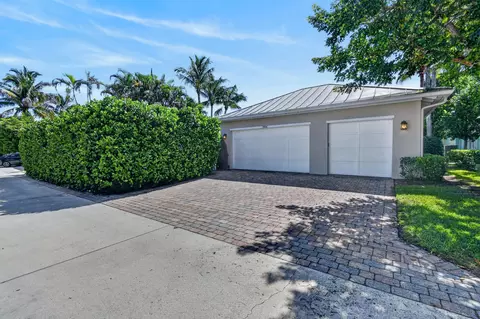 Exterior - 2664 Greenway Dr, Jupiter, FL 33458 photo 16 of 20