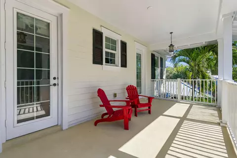 Exterior - 2664 Greenway Dr, Jupiter, FL 33458 photo 6 of 20