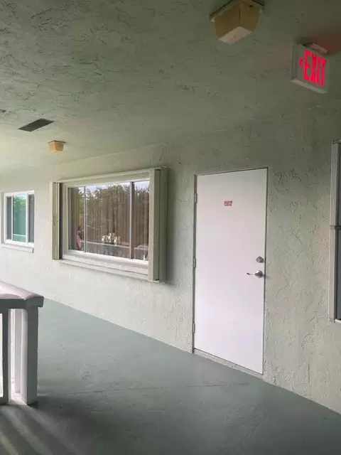 3100 Springdale Blvd #308, Palm Springs, FL 33461