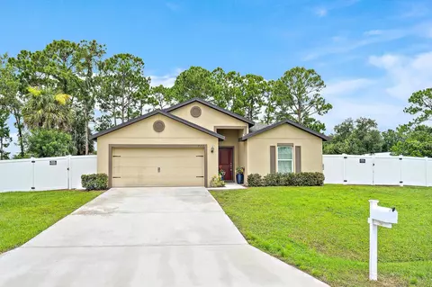 790 NW Kingston St, Port Saint Lucie, FL 34983