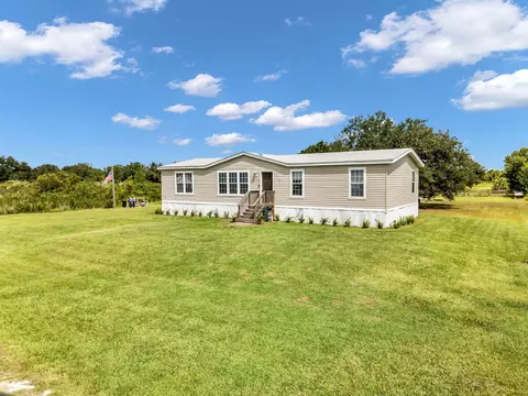 19683 NW 302nd St, Okeechobee, FL 34972
