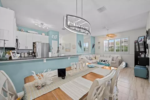 Dining - 113 Lighthouse Cir #C, Tequesta, FL 33469 photo 2 of 2