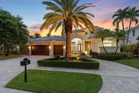 10821 Blue Palm St, Plantation, FL 33324