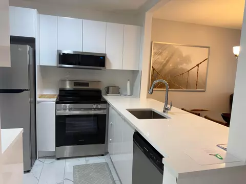 4411 NW 16th St #F106, Lauderhill, FL 33313