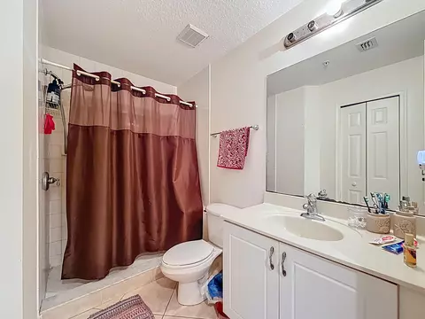 Bath - 312 Bayfront Dr, Boynton Beach, FL 33435 photo 1 of 1