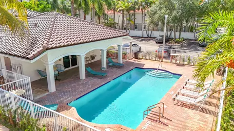 Exterior - 312 Bayfront Dr, Boynton Beach, FL 33435 photo 1 of 2