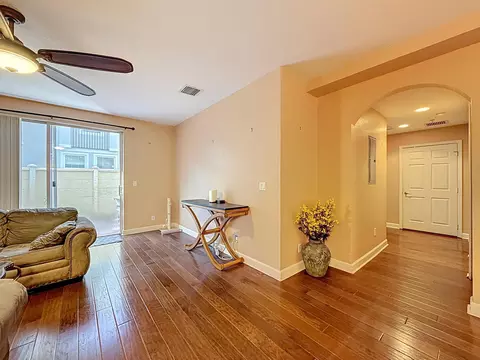 Entry Way - 312 Bayfront Dr, Boynton Beach, FL 33435 photo 2 of 3