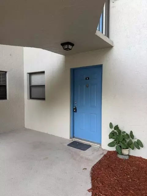 1480 Windorah Way #B, West Palm Beach, FL 33411