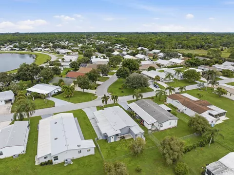 2502 SW Versailles Ter, Stuart, FL 34997 photo 34