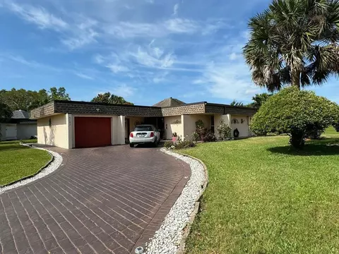 5107 Bayberry Ln, Tamarac, FL 33319