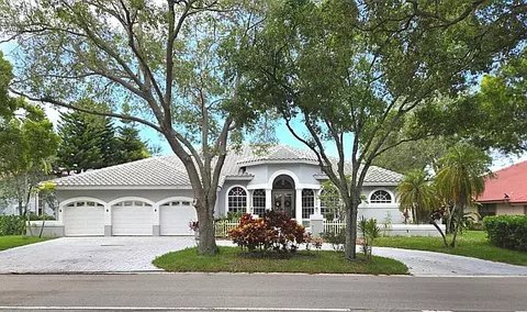 1811 Eagle Trace Blvd W, Coral Springs, FL 33071
