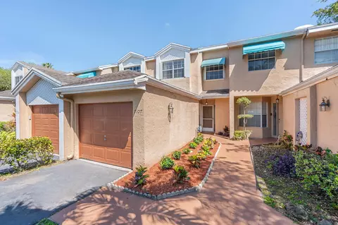 7107 Woodmont Way, Tamarac, FL 33321