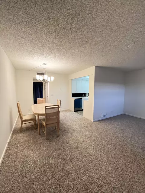 Dining - 4093 Wolverton E, Boca Raton, FL 33434 photo 1 of 2