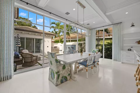 Dining - 104 Lanitee Cir, Jupiter, FL 33458 photo 2 of 3