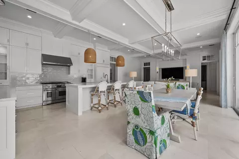 Dining - 104 Lanitee Cir, Jupiter, FL 33458 photo 3 of 3