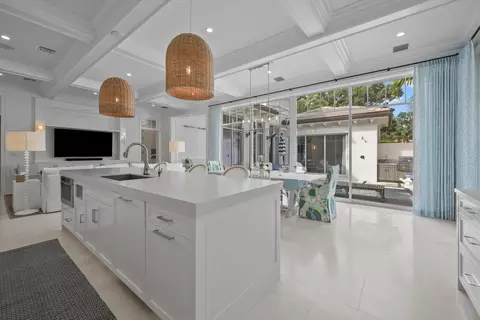 Kitchen - 104 Lanitee Cir, Jupiter, FL 33458 photo 3 of 3