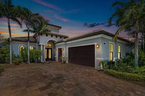 183 Calmo Cir, Port Saint Lucie, FL 34984