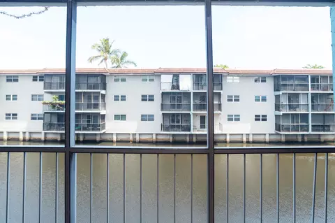 1750 NW 3rd Ter #205C, Fort Lauderdale, FL 33311