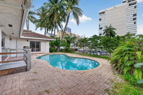 Exterior - 1920 E Terra Mar Dr, Pompano Beach, FL 33062 photo 7 of 17