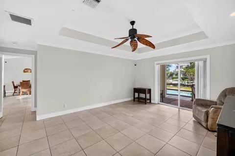 Living - 1920 E Terra Mar Dr, Pompano Beach, FL 33062 photo 5 of 6
