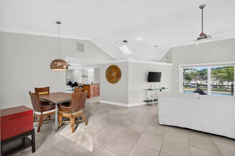 Dining - 1920 E Terra Mar Dr, Pompano Beach, FL 33062 photo 1 of 4