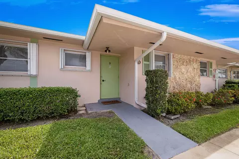2688 Dudley Dr E #D, West Palm Beach, FL 33415