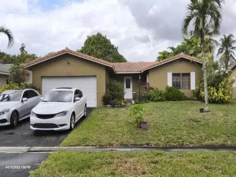 3730 NW 114th Ave, Coral Springs, FL 33065