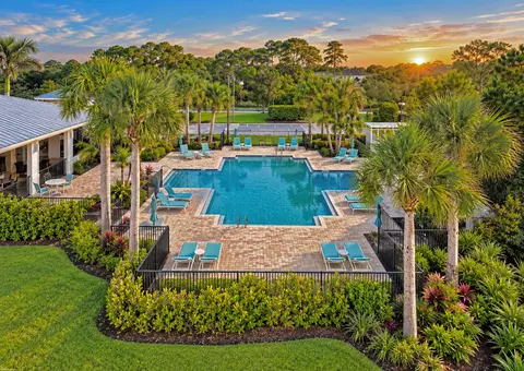 View/Area - 194 SW Pomeroy St, Stuart, FL 34997 photo 20 of 25