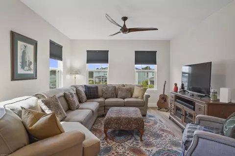 Living - 194 SW Pomeroy St, Stuart, FL 34997 photo 2 of 3