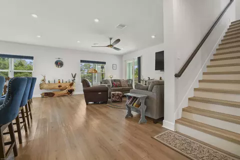 Entry Way - 194 SW Pomeroy St, Stuart, FL 34997 photo 2 of 5