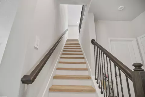 Entry Way - 194 SW Pomeroy St, Stuart, FL 34997 photo 3 of 5