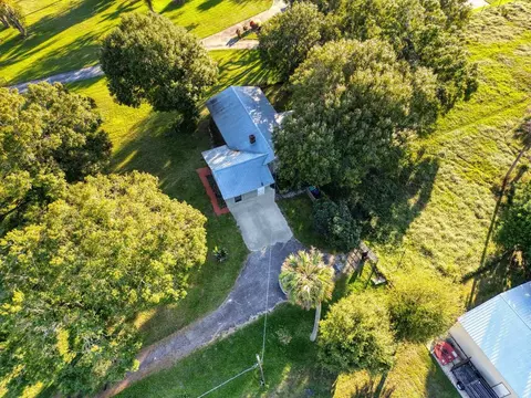 View/Area - 1031 SW 24th Ave, Okeechobee, FL 34974 photo 2 of 4