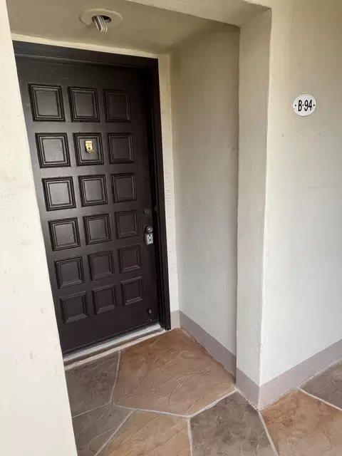 94 Capri B, Delray Beach, FL 33484
