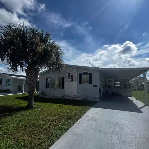 6780 Dulce Real Ave, Fort Pierce, FL 34951