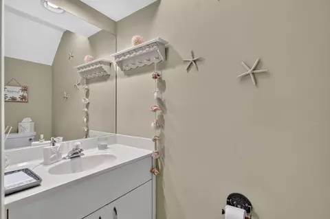 Bath - 1401 Ocean Dunes Cir, Jupiter, FL 33477 photo 2 of 8