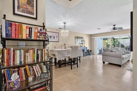 Entry Way - 1401 Ocean Dunes Cir, Jupiter, FL 33477 photo 3 of 5