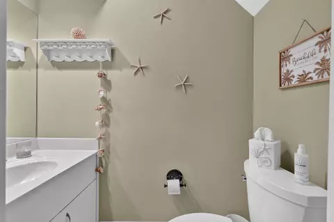 Bath - 1401 Ocean Dunes Cir, Jupiter, FL 33477 photo 1 of 8