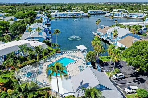 View/Area - 1401 Ocean Dunes Cir, Jupiter, FL 33477 photo 9 of 11