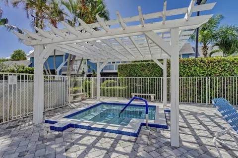 Exterior - 1401 Ocean Dunes Cir, Jupiter, FL 33477 photo 12 of 20