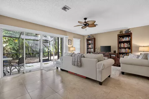 Living - 1401 Ocean Dunes Cir, Jupiter, FL 33477 photo 2 of 7