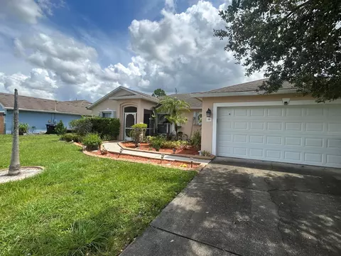 1901 SW Lewis St, Port Saint Lucie, FL 34987