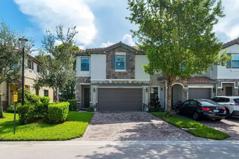 Exterior - 12822 Anthorne Ln, Boynton Beach, FL 33436 photo 4 of 6