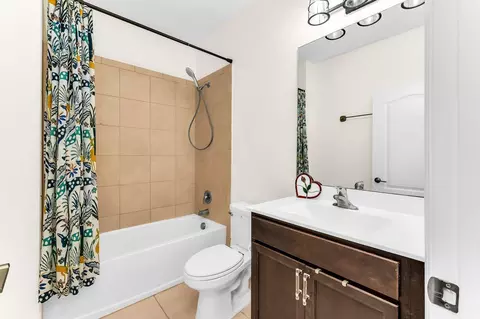 Bath - 12822 Anthorne Ln, Boynton Beach, FL 33436 photo 2 of 5