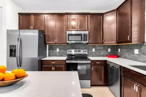 Kitchen - 12822 Anthorne Ln, Boynton Beach, FL 33436 photo 2 of 5