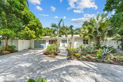 1500 Middle River Dr, Fort Lauderdale, FL 33304