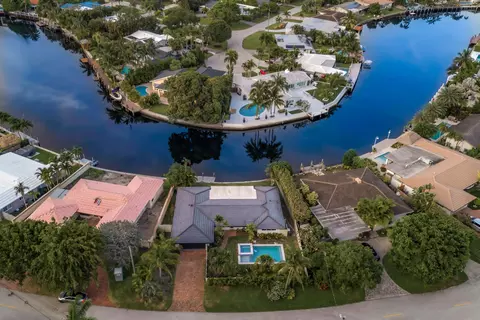 1981 Coral Gardens Dr, Wilton Manors, FL 33306
