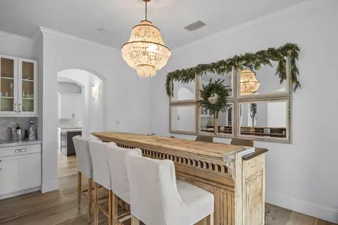 Dining - 4786 Ridgewood Rd E, Boynton Beach, FL 33436 photo 1 of 3