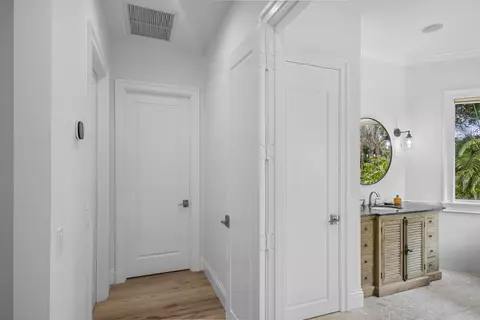 Entry Way - 4786 Ridgewood Rd E, Boynton Beach, FL 33436 photo 8 of 14