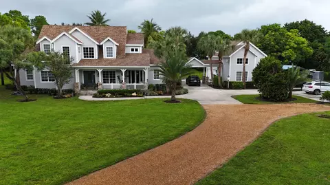 Exterior - 4786 Ridgewood Rd E, Boynton Beach, FL 33436 photo 3 of 10