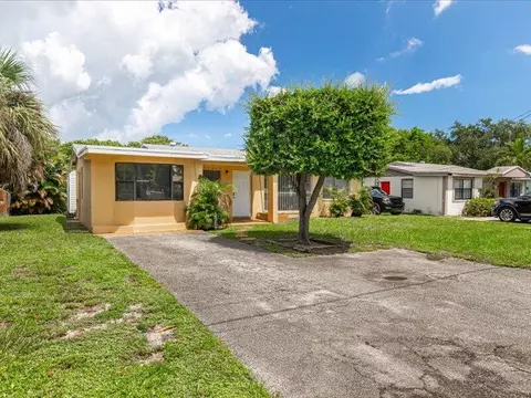 91 NE 6th Ct, Deerfield Beach, FL 33441